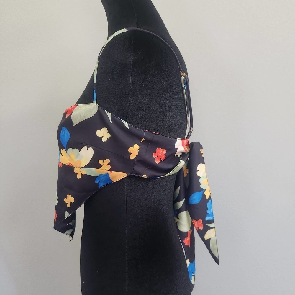 Danielle Bernstein x WeWoreWhat Floral Silky Scarf Top Size Large - Picture 4 of 7